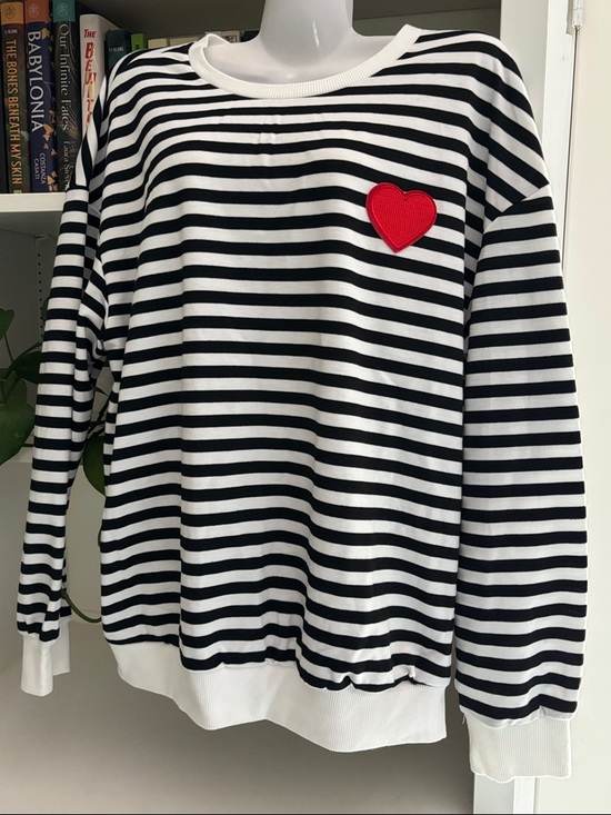Tops - Striped Black & White Sweatshirt with Red Heart Patch